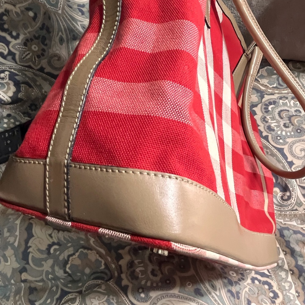 Beautiful Red Burberry Check Bag - Picture 10 of 16